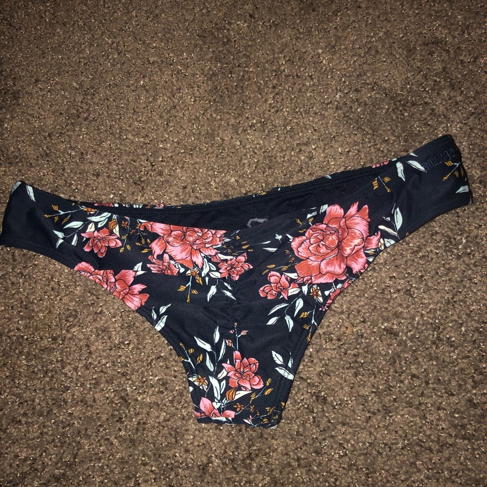 Billabong swimsuit bottoms